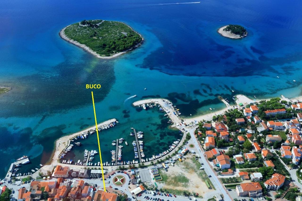 Buco Seafront Apartments & Fastfood Pakoštane Exterior foto